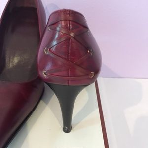 Coach red leather detail pump